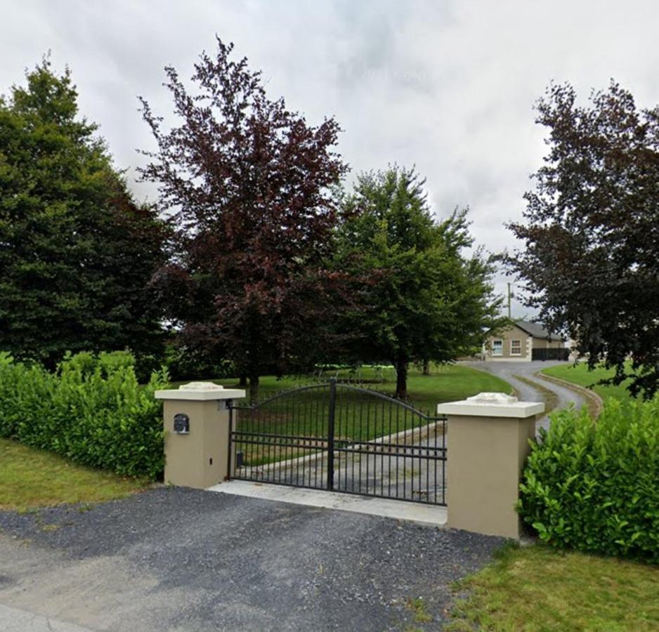 Horseleap Bnb Moate Exterior photo